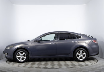 Подержанный автомобиль Mazda 6 Liftback 2007 года (8 фото)