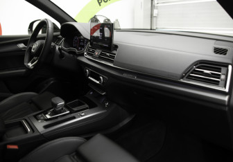 Подержанный автомобиль Audi Q5 2024 года (30 фото)