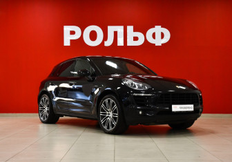Подержанный автомобиль Porsche Macan 2015 года (3 фото)
