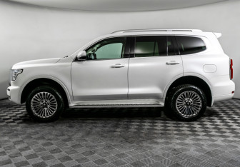 Подержанный автомобиль Tank 500 2023 года (8 фото)