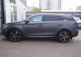 Подержанный автомобиль BYD Tang 2021 года (8 фото)