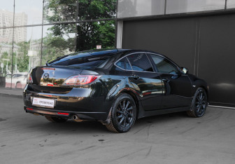 Подержанный автомобиль Mazda 6 Liftback 2008 года (4 фото)