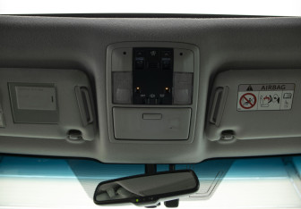 Подержанный автомобиль Toyota Land Cruiser Prado 2016 года (24 фото)