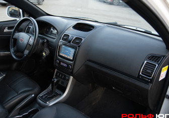 Подержанный автомобиль Geely Emgrand EC7 Sedan 2013 года (7 фото)