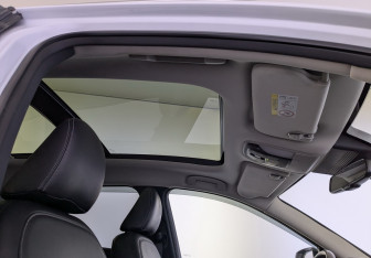 Подержанный автомобиль Infiniti QX50 2019 года (23 фото)