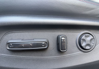 Подержанный автомобиль Honda CR-V 2024 года (12 фото)