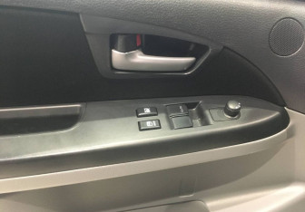 Подержанный автомобиль Suzuki SX4 Hatchback 2014 года (17 фото)