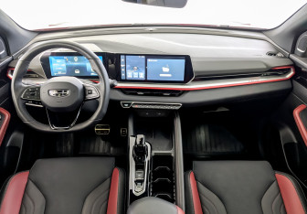 Подержанный автомобиль Geely Coolray 2024 года (14 фото)