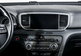 Подержанный автомобиль Kia Sportage 2021 года (8 фото)