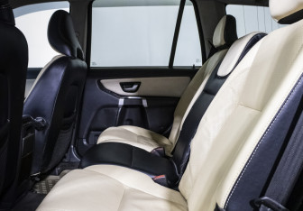 Подержанный автомобиль Volvo XC90 2008 года (10 фото)