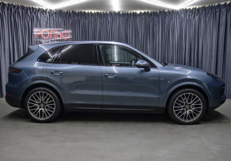 Подержанный автомобиль Porsche Cayenne 2018 года (4 фото)