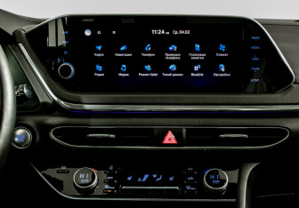 Подержанный автомобиль Hyundai Sonata 2022 года (13 фото)