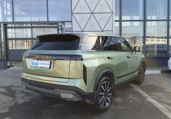 Подержанный автомобиль Jaecoo J7 2023 года (5 фото)