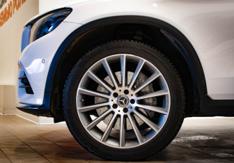 Подержанный автомобиль Mercedes-Benz GLC Coupe 2018 года (36 фото)