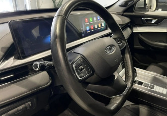 Подержанный автомобиль Chery Tiggo 7 Pro Max 2023 года (13 фото)