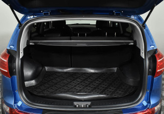 Подержанный автомобиль Kia Sportage 2013 года (14 фото)