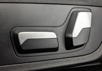 Подержанный автомобиль BMW X4 2020 года (21 фото)