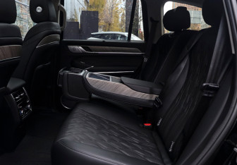 Подержанный автомобиль Tank 500 2023 года (11 фото)