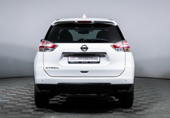 Подержанный автомобиль Nissan X-Trail 2018 года (6 фото)