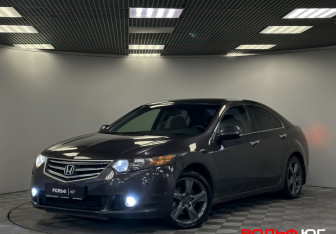 Подержанный автомобиль Honda Accord Sedan 2008 года (18 фото)