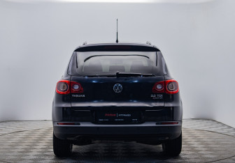 Подержанный автомобиль Volkswagen Tiguan 2011 года (4 фото)