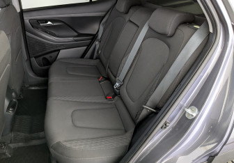 Подержанный автомобиль Hyundai Creta 2022 года (12 фото)