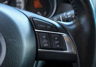 Подержанный автомобиль Mazda CX-5 2015 года (20 фото)