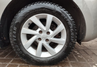 Подержанный автомобиль LADA (ВАЗ) XRAY 2017 года (13 фото)