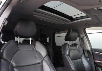 Подержанный автомобиль Acura MDX 2014 года (9 фото)
