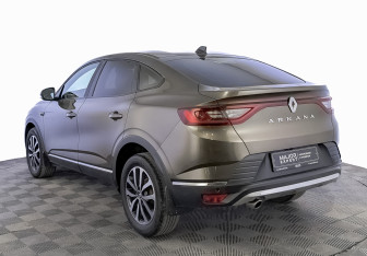 Подержанный автомобиль Renault Arkana 2021 года (7 фото)