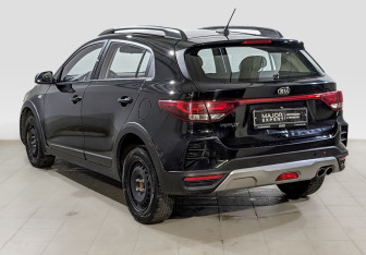 Подержанный автомобиль Kia Rio Hatchback 2021 года (7 фото)
