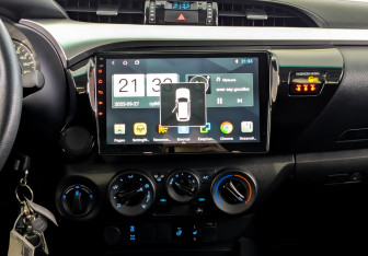 Подержанный автомобиль Toyota Hilux 2020 года (15 фото)