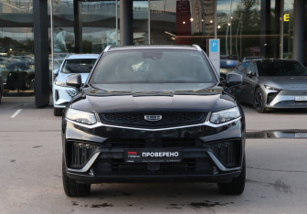 Подержанный автомобиль Geely Tugella 2022 года (2 фото)