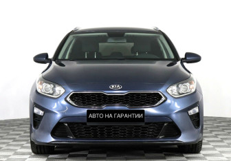 Подержанный автомобиль Kia Ceed Wagon 2021 года (2 фото)