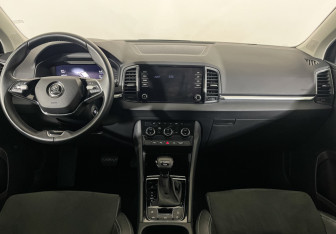 Подержанный автомобиль Skoda Karoq 2022 года (12 фото)