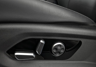 Подержанный автомобиль AITO M5 2023 года (29 фото)