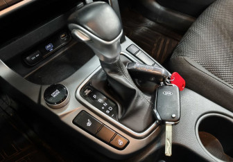 Подержанный автомобиль Kia Seltos 2021 года (16 фото)