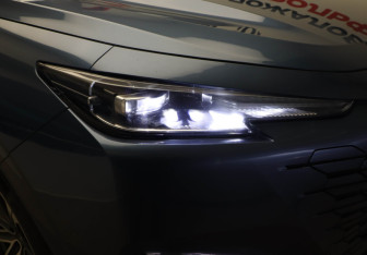 Подержанный автомобиль Changan UNI-K 2023 года (30 фото)