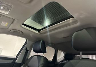 Подержанный автомобиль Jetta VS5 2023 года (20 фото)