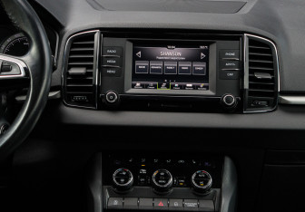 Подержанный автомобиль Skoda Karoq 2020 года (11 фото)