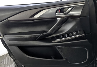 Подержанный автомобиль Mazda CX-9 2019 года (18 фото)
