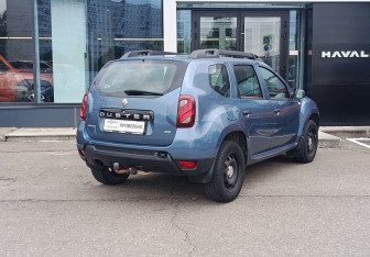 Подержанный автомобиль Renault Duster 2018 года (5 фото)