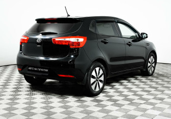 Подержанный автомобиль Kia Rio Hatchback 2012 года (5 фото)