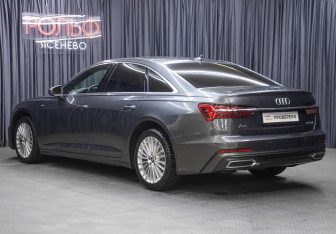 Подержанный автомобиль Audi A6 Sedan 2020 года (7 фото)