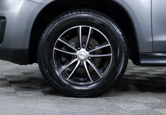 Подержанный автомобиль Mitsubishi ASX 2014 года (7 фото)