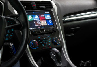 Подержанный автомобиль Ford Mondeo Sedan 2017 года (13 фото)