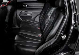 Подержанный автомобиль Haval H3 2024 года (10 фото)