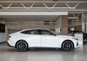 Новый Changan UNI-V 2025 (11 фото)