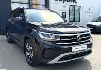 Подержанный автомобиль Volkswagen Teramont 2021 года (3 фото)