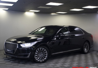 Подержанный автомобиль Genesis G90 2017 года (28 фото)